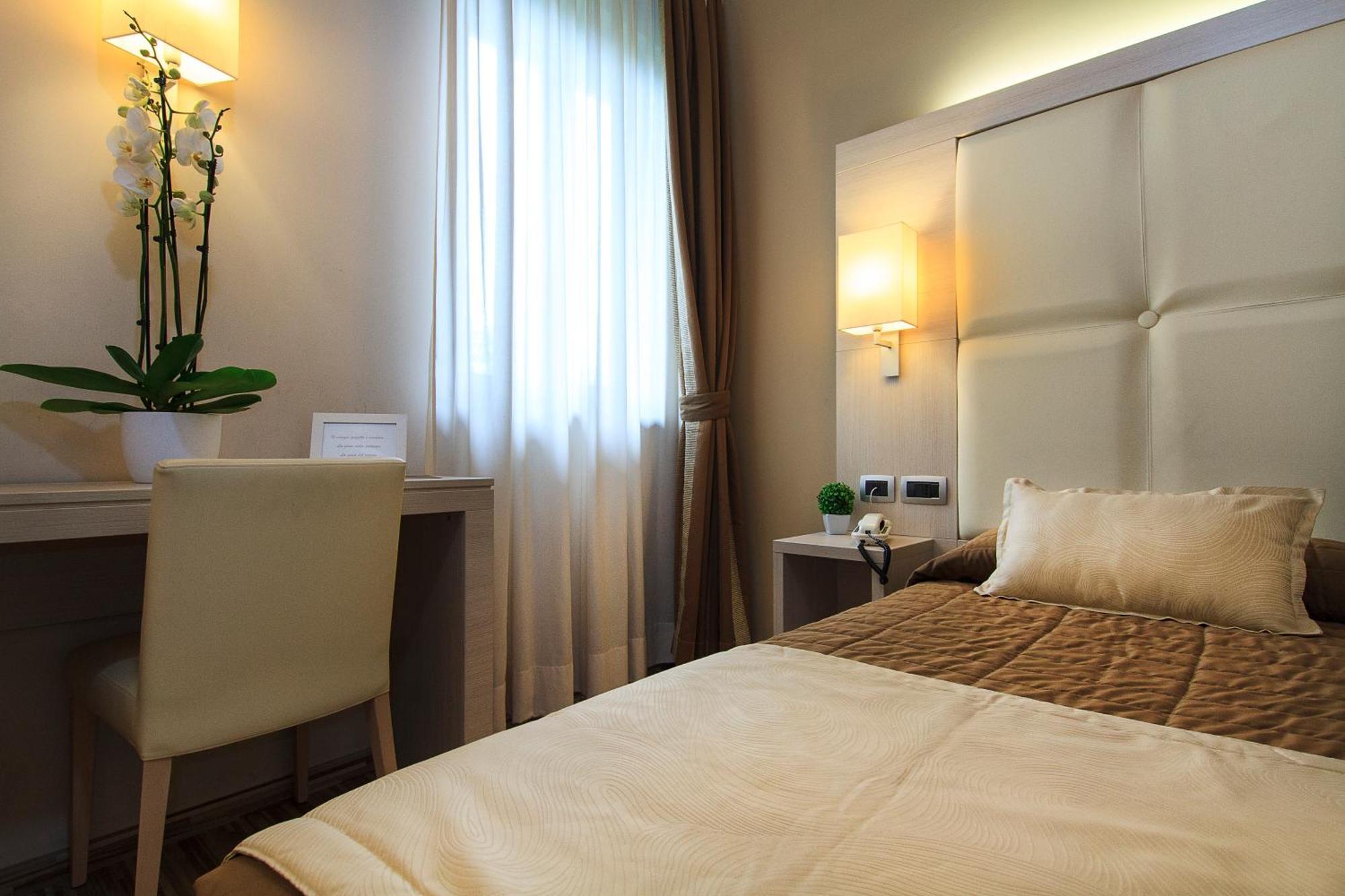Antica Locanda Del Villoresi Нервиано Номер фото