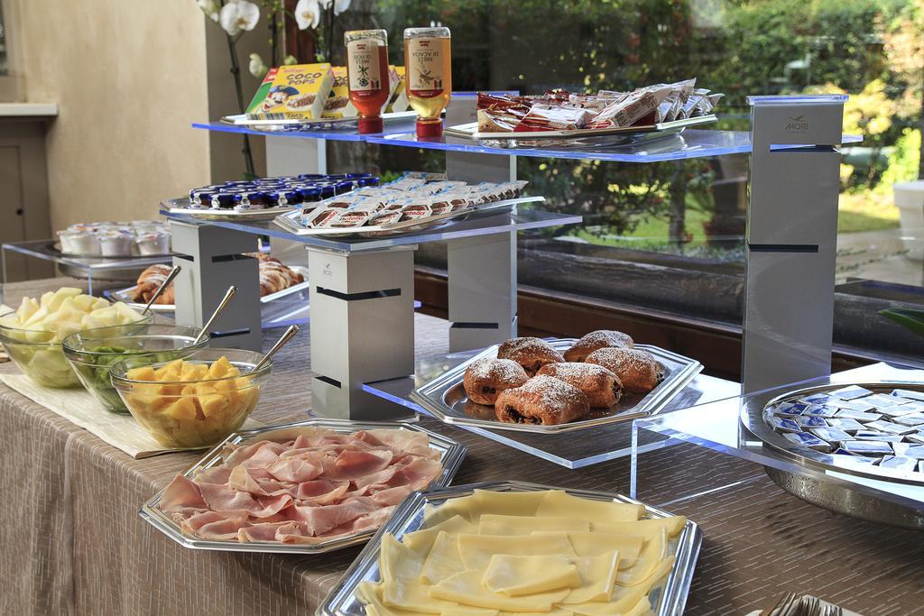 Antica Locanda Del Villoresi Нервиано Экстерьер фото